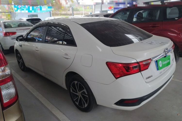 Used Zotye Z360 2017 1.5L Manual Luxury Model
