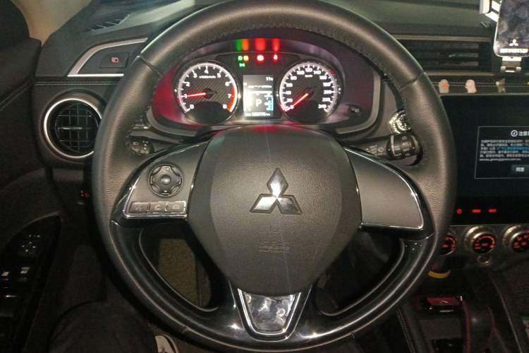 Used Mitsubishi ASX 2020 2.0L CVT Smart Edition
