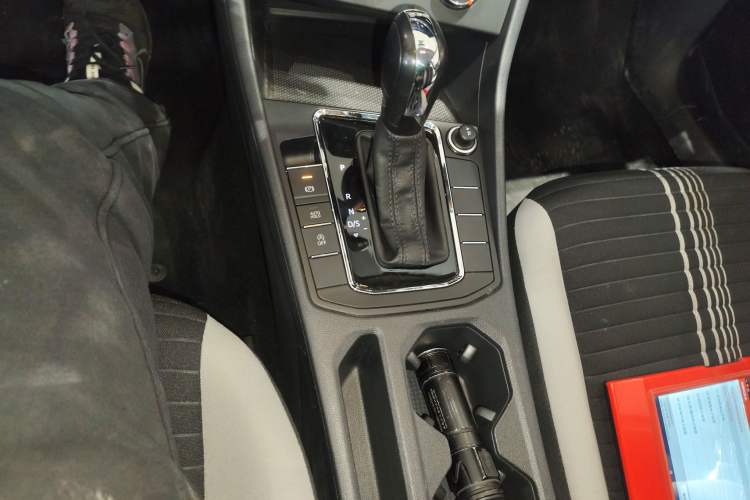 Used Volkswagen Bora 2024 200TSI DSG Comfort Edition
