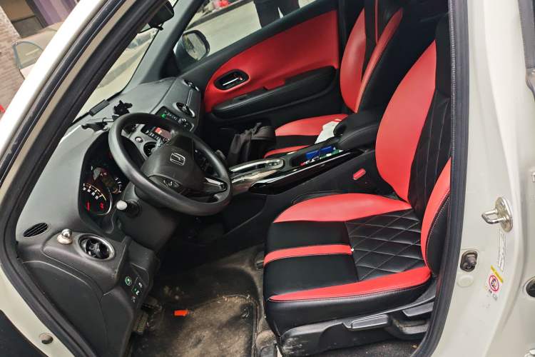 Used Honda XR-V 2015 1.8L EXi CVT Comfort Version
