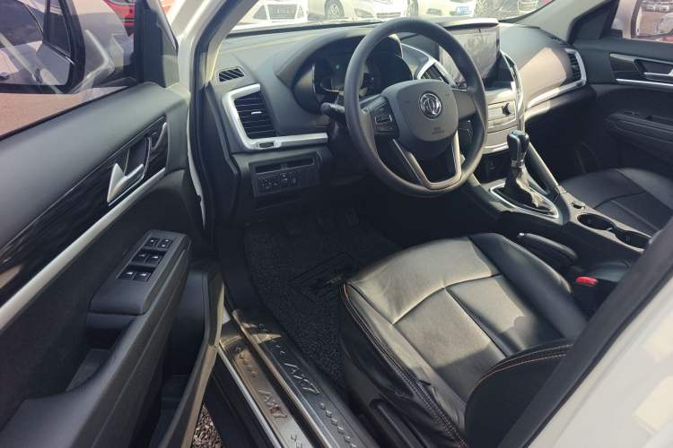 Used Dongfeng Aeolus AX7 2016 1.4T Manual ZhiShang Model
