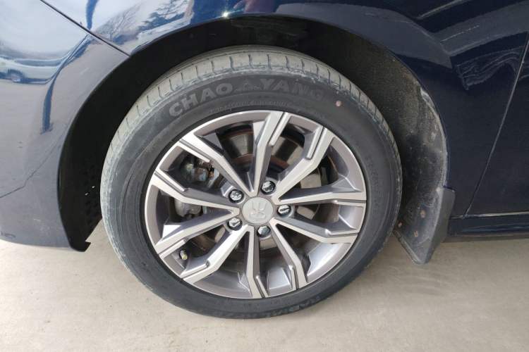 Used BYD Song MAX 2019 1.5T Automatic Smart Connect Ruiyi Sunroof Model 7 Seats China VI Standard
