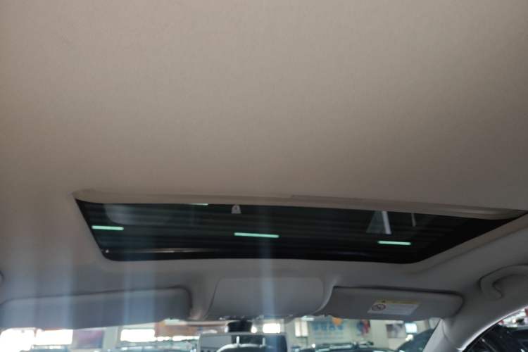 Used Volkswagen Touran 2015 1.4T DSG Luxury Edition 5-Seater