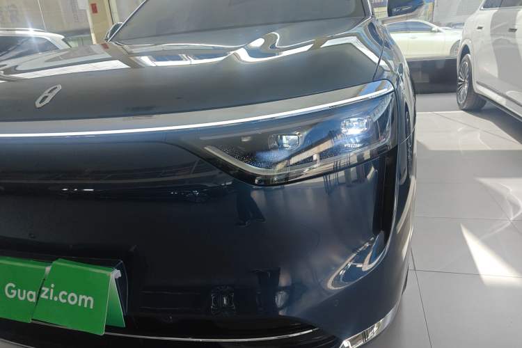 Used Hima AITO M8 2025 Extended-Range Ultra Version 53.4 kWh 6-Seater Edition