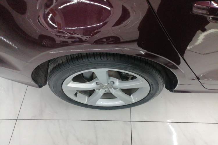 Used Audi A3 2015 Limousine 40 TFSI Automatic Comfort Model
