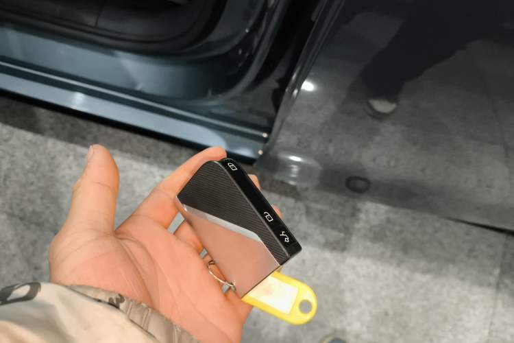 Used Lynk & Co 07 2024 EM-P 126 Long-Range Ultra
