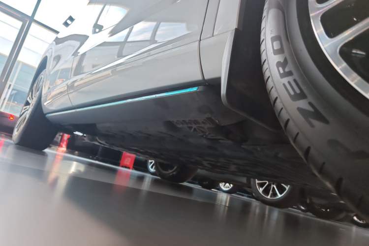 Used Hima AITO M7 2024 1.5T Intelligent Driving 4WD Max Edition 5 Seats
