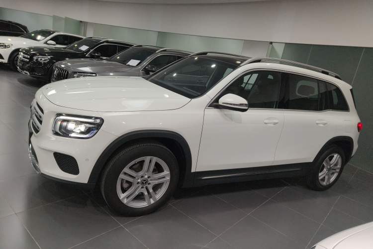 Used Mercedes-Benz GLB 2023 GLB 200 Fashion Model
