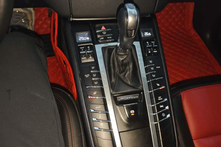 Used Porsche Macan 2017 Macan 2.0T
