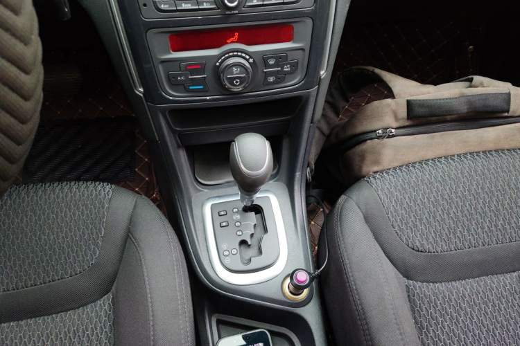 Used Peugeot 308 2014 Enjoyment Edition Classic 1.6L Automatic Fashion Model
