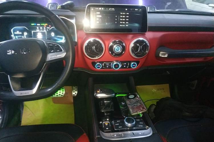 Used Beijing Auto BJ40 2020 2.0T Automatic Four-Wheel Drive Urban Hunter Edition Prestige Version
