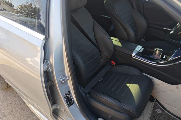 Used Mercedes-Benz C-Class 2023 Restyled C 260 L Sport Edition