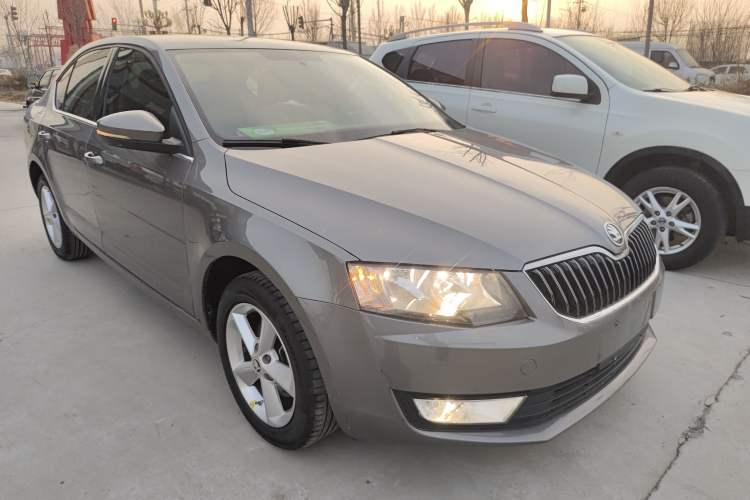 Used Skoda Octavia 2015 1.6L Automatic Yijie Edition
