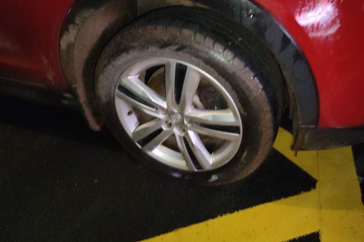 Used Zotye T700 2017 1.8T Dual-Clutch Luxury Model