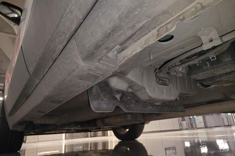 Used Buick Encore 2015 1.4T Automatic Two-Wheel Drive Urban Elite Version
