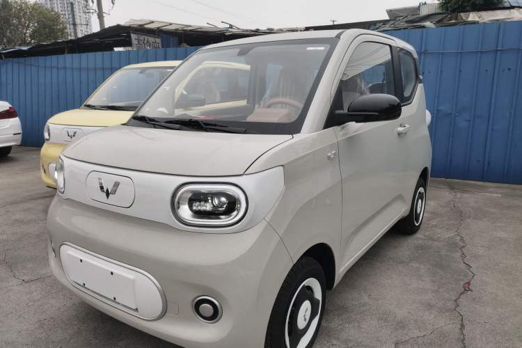 Used Wuling Hongguang MINIEV 2024 3rd Generation 215km Youth Edition