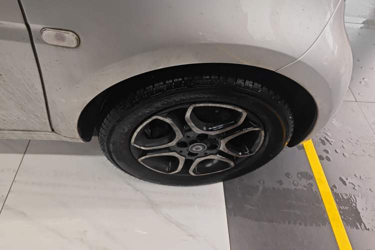 Used smart fortwo 2016 0.9T 66kW Hardtop Pioneer Edition
