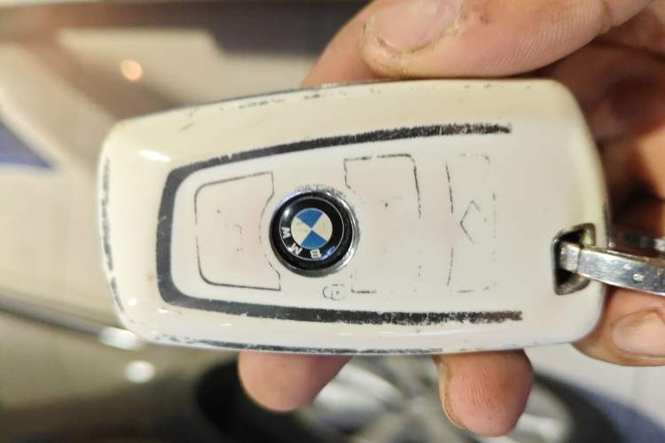 Used BMW 3 Series 2015 320Li Luxury Edition Fashion Model
