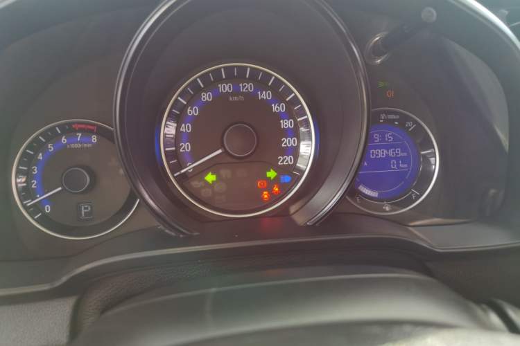 Used Honda Fit 2016 1.5L LXS CVT Comfort Sunroof Version
