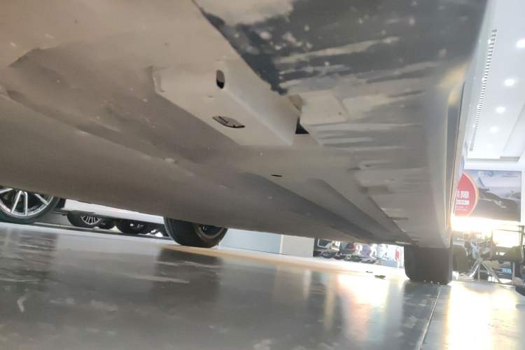 Used BYD Han 2025 EV with 701 km of Laser Radar-Enabled Intelligent Driving
