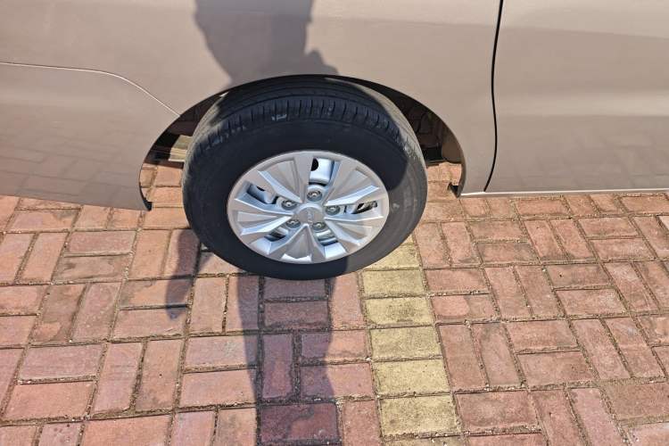 Used  M3 2018 1.6L Express Edition 5-seater