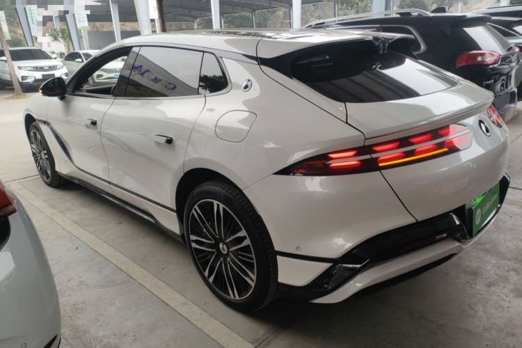 Used Denza Z9GT 2024 1100 Four-Wheel Drive Ultra Version
