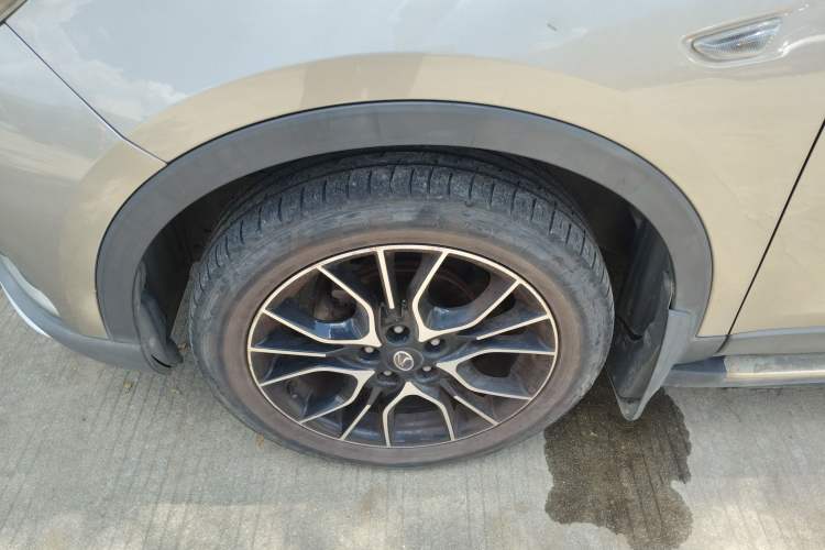 Used Soueast DX3 2018 1.5T CVT Luxury Model
