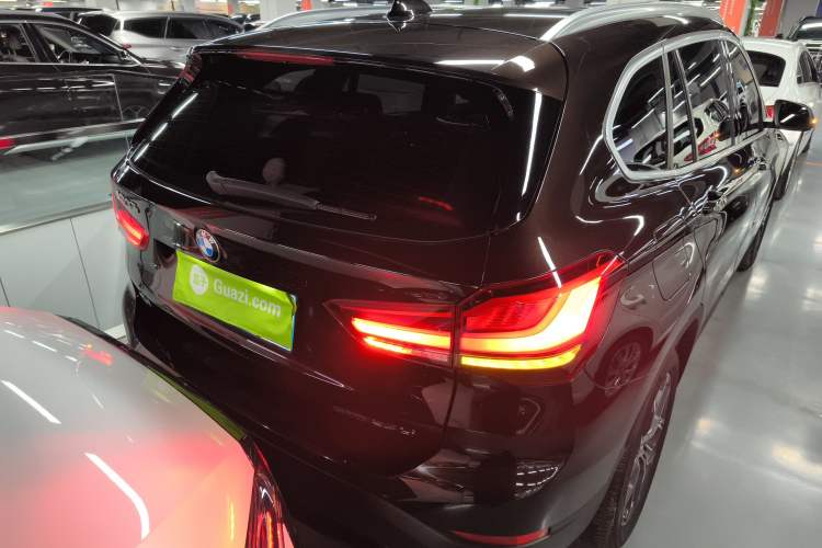 Used BMW X1 2020 sDrive25Li Leading Model
