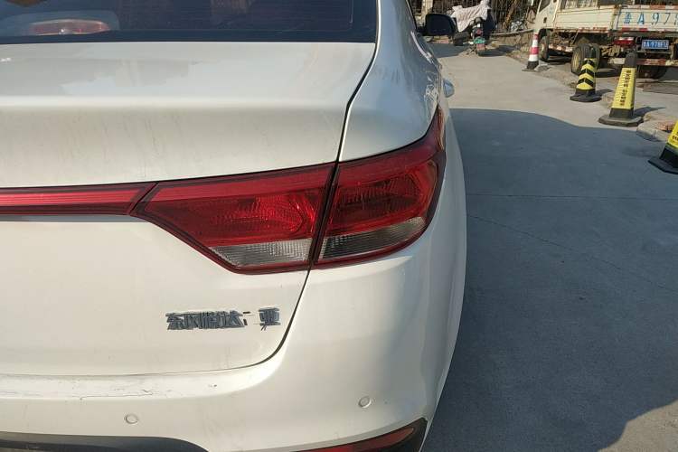 Used Kia K2 2017 Sedan 1.4L Automatic GLS
