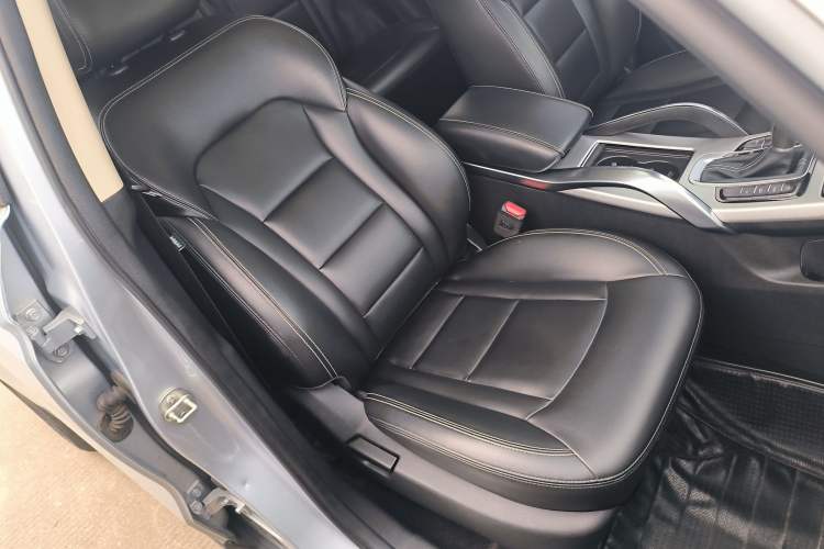 Used Geely Auto Emgrand X7 Sport 2016 1.8TD Automatic Smart Model
