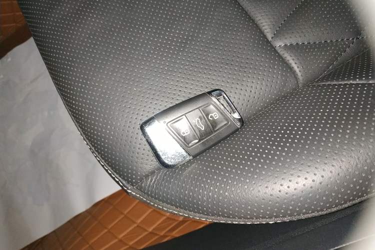 Used Volkswagen Passat 2019 380TSI Prestige Edition China VI Standard
