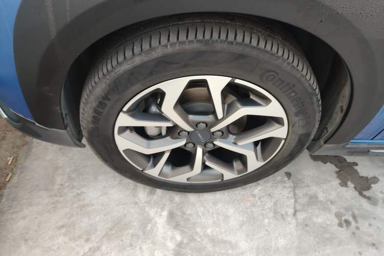 Used Lynk & Co 02 2018 1.5T DCT Two-Wheel Drive Pro Version China V Emission Standard
