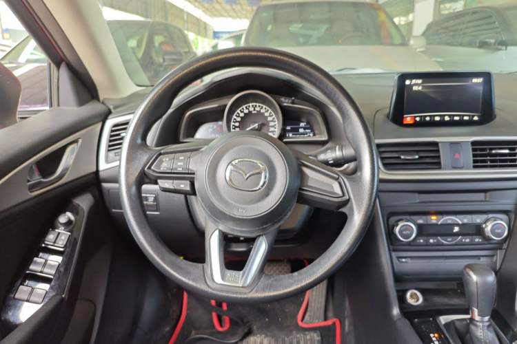 Used Mazda Mazda 3 Axela 2017 Sedan 1.5L Automatic Luxury Model Emission Standard China V
