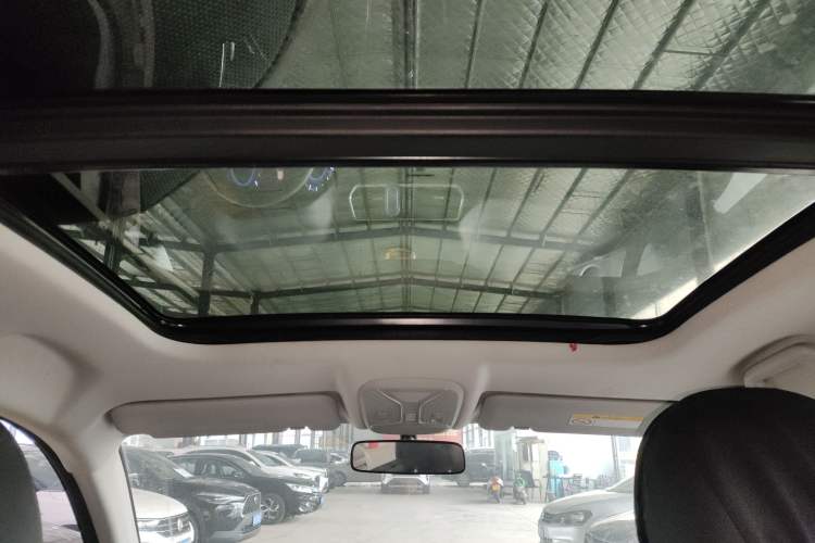 Used Haval H2 2018 1.5T Dual-Clutch Two-Wheel Drive Fashion Model China VI Standard