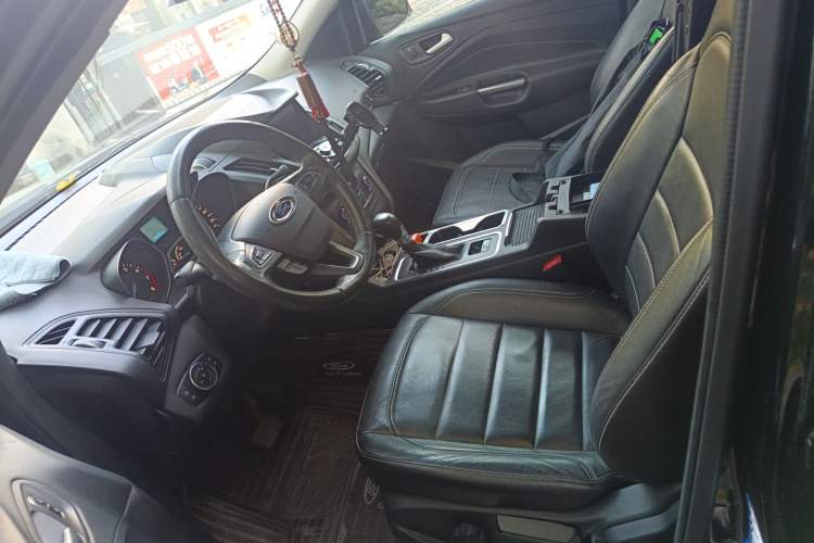 Used Ford Kuga 2017 EcoBoost 180 Two-Wheel-Drive Platinum Edition