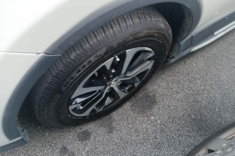 Used Toyota RAV4 2019 2.0L CVT Two-Wheel Drive Comfort Edition China VI Standard
