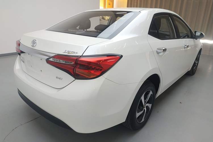 Used Toyota Levin 2017 Revised 185T CVT Elite Edition China V Standard
