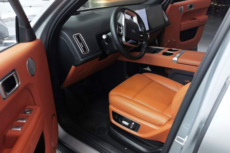 Used Li Auto L9 2022 Max model
