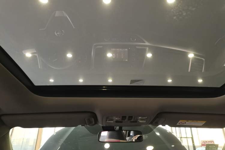 Used Toyota Highlander 2015 2.0T Four-Wheel Drive Luxury Edition 7-Seater
