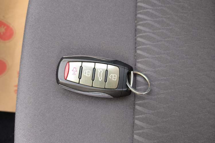 Used ORA Black Cat 2022 301km Base Version Ternary Lithium
