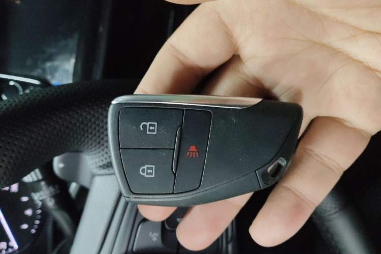 Used Buick Envision 2022 Encore S 552T Two-Wheel Drive Elite Model
