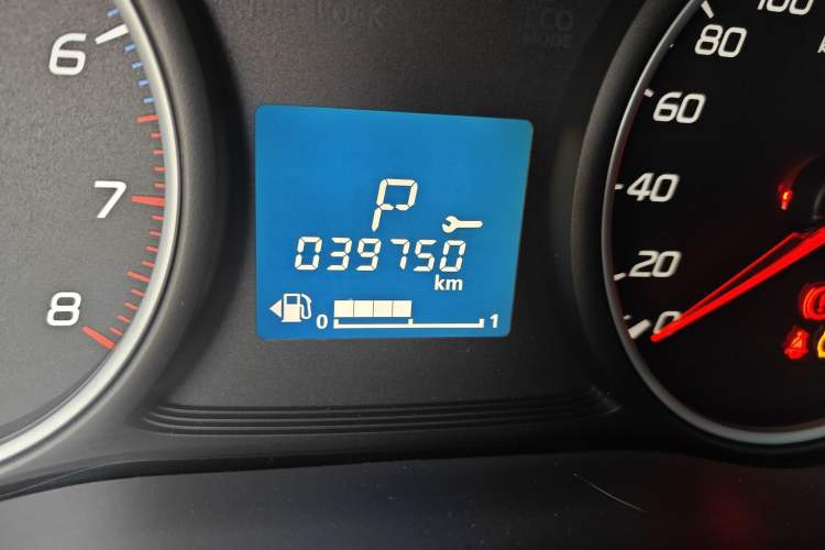 Used Mitsubishi Outlander 2018 2.0L Two-Wheel Drive Glory Edition 5 Seats
