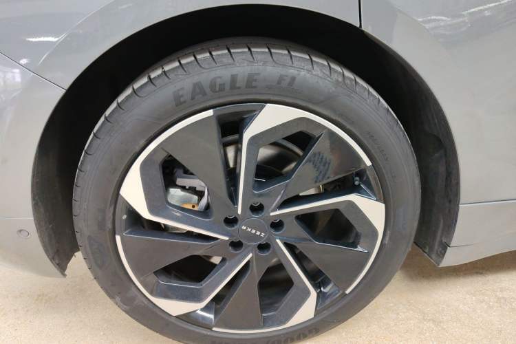 Used Zeekr 001 2022 Ultra-Long Range Single-Motor WE Version
