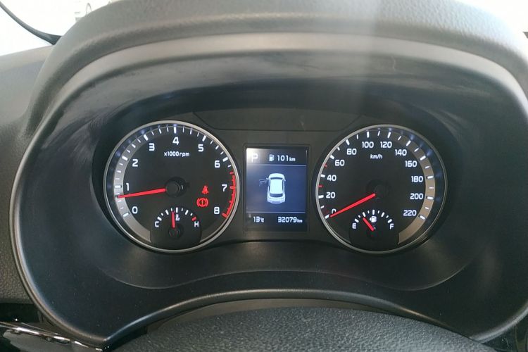 Used Kia kx1 Stonic 2021 1.4L CVT Fun & Sunroof Model