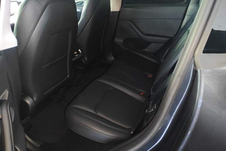 Used Tesla Model Y 2024 Rear-Wheel-Drive Version