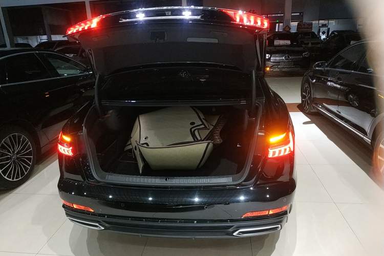 Used Audi A6L 2022 45 TFSI Prestige Dynamic Edition
