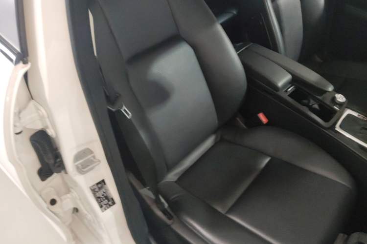 Used Mercedes-Benz C-Class 2013 C 180 Classic Grand Edition
