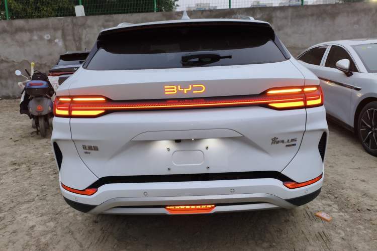 Used BYD Song PLUS New Energy 2025 EV Intelligent Driving Version 520km Premium Model