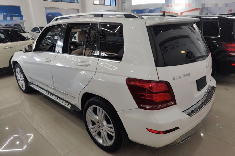 Used Mercedes-Benz GLK-Class 2015 GLK 260 4MATIC Dynamic Edition Ultimate Version
