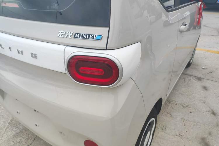 Used Wuling Hongguang MINIEV 2024 3rd Generation 215km Youth Edition
